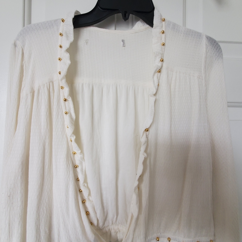 Women's top - Picture 2 of 8